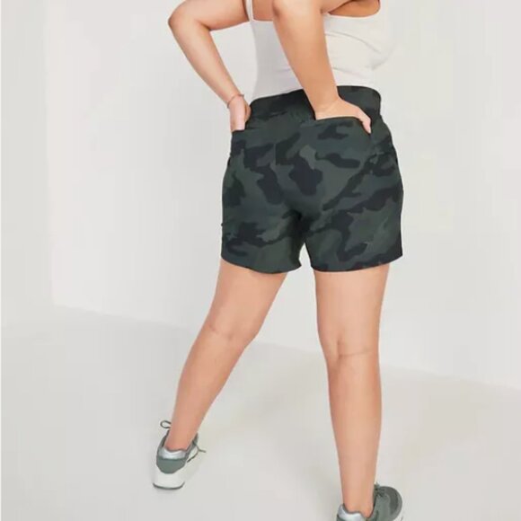 NWT Old Navy Active Go-Dry High-Rise StretchTech Shorts Olive Green Camo Women S - Picture 6 of 6